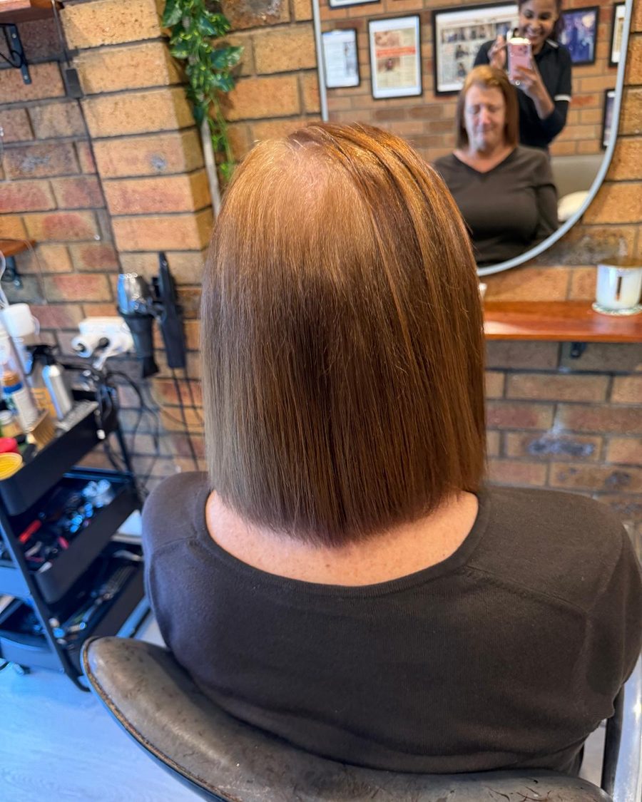 Auburn bob, blunt and glossy