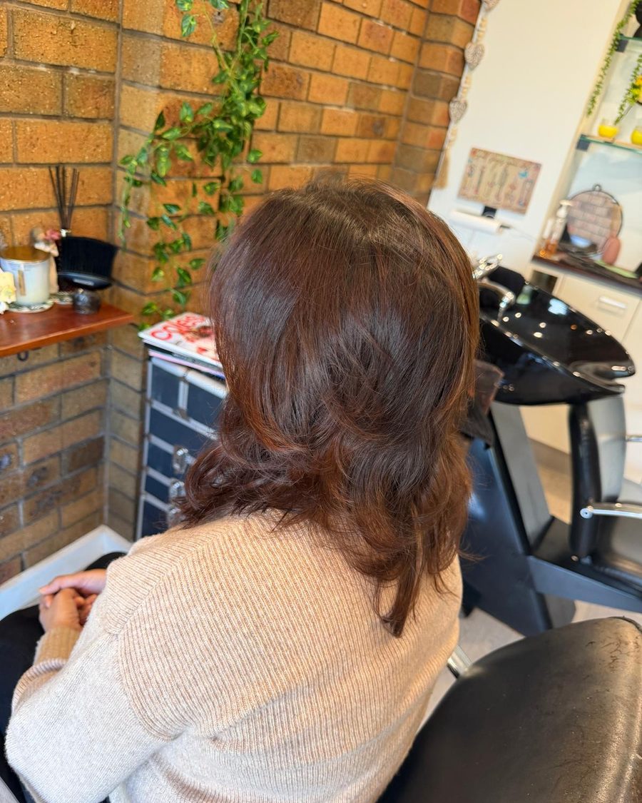 Blow dry in the salon chair
